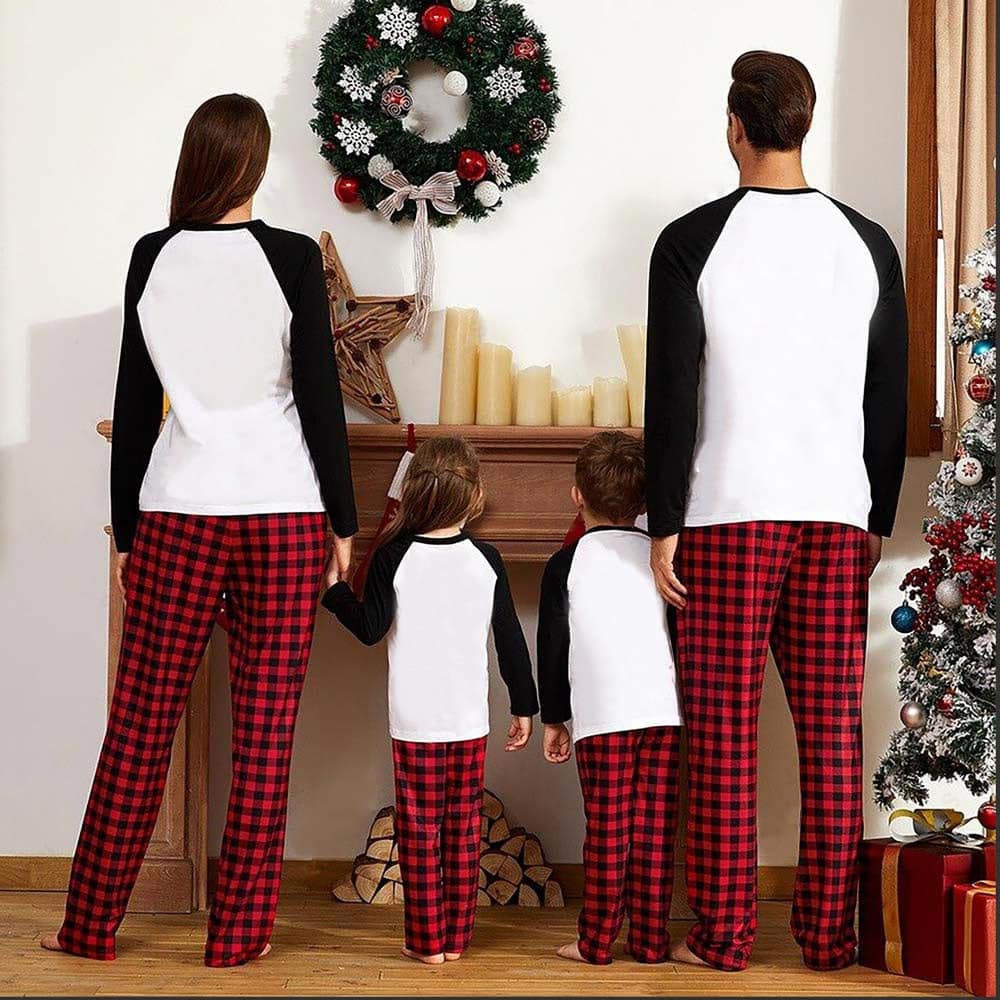Deer Print Plaid Design Family Matching Pajamas1